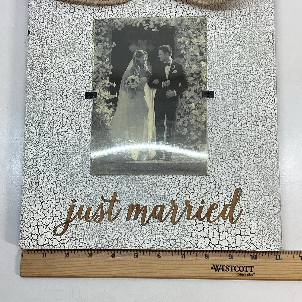 Mud Pie Rustic White and Beige “Just Married” Frame